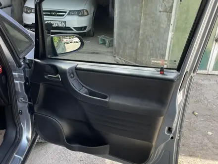 Opel Zafira 2003 года за 3 000 000 тг. в Шымкент – фото 18
