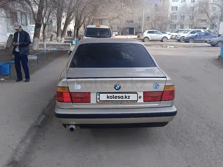 BMW 520 1991 года за 2 800 000 тг. в Актобе