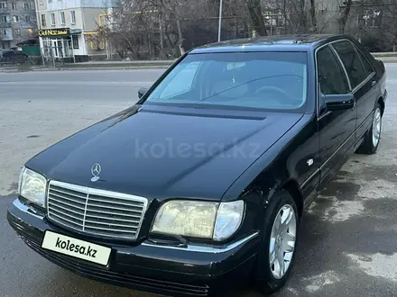Mercedes-Benz S 320 1997 года за 3 500 000 тг. в Алматы