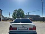 BMW 520 1993 года за 1 800 000 тг. в Астана – фото 4