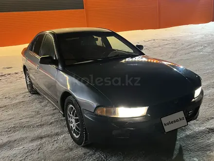 Mitsubishi Galant 2002 года за 2 000 000 тг. в Кокшетау – фото 2