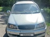 Toyota Ipsum 1998 годаүшін3 100 000 тг. в Семей