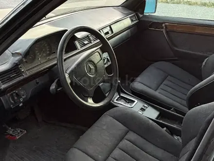Mercedes-Benz E 280 1993 года за 950 000 тг. в Шымкент – фото 5