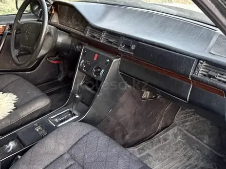 Mercedes-Benz E 280 1993 года за 950 000 тг. в Шымкент – фото 6