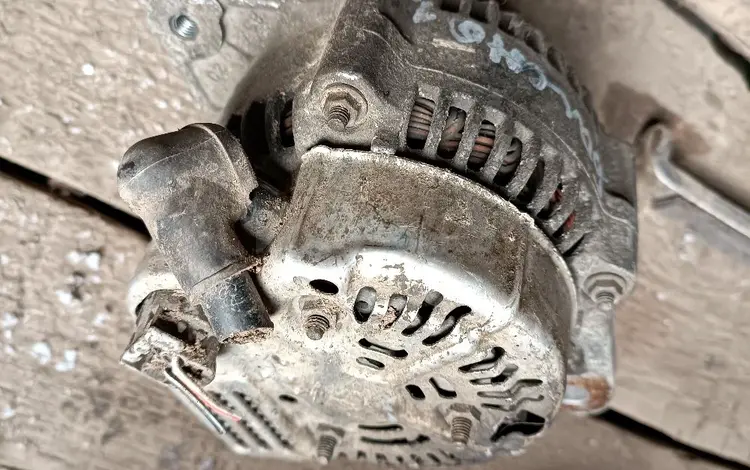 Гениратор новесное за 37 000 тг. в Усть-Каменогорск