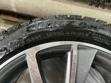 Шины Bridgestone с родными дисками за 250 000 тг. в Алматы – фото 2