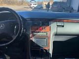 Mercedes-Benz E 270 2001 годаүшін3 100 000 тг. в Караганда – фото 3