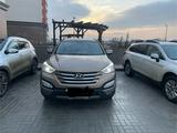 Hyundai Santa Fe 2013 годаүшін9 500 000 тг. в Атырау