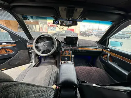 Mercedes-Benz S 320 1995 года за 2 950 000 тг. в Актау – фото 7