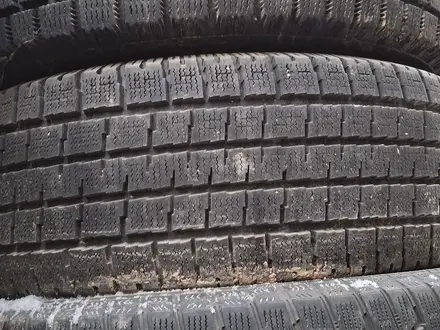 215/65 R16 215/60 R16 за 14 000 тг. в Алматы