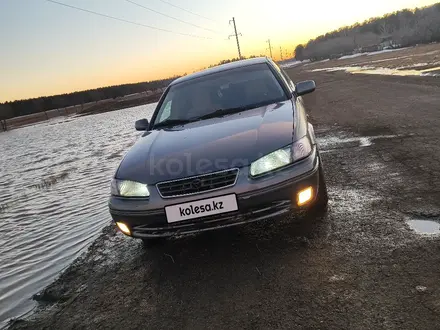 Toyota Camry 1998 года за 2 900 000 тг. в Кокшетау – фото 5