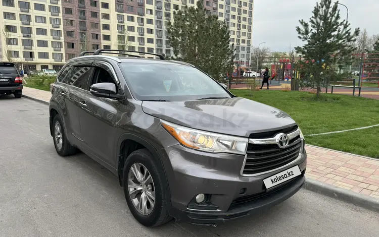 Toyota Highlander 2015 года за 15 400 000 тг. в Алматы