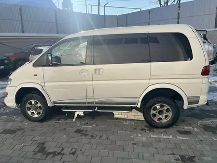 Mitsubishi Delica 2003 года за 6 500 000 тг. в Алматы – фото 3