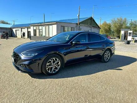 Hyundai Sonata 2021 года за 12 700 000 тг. в Актобе