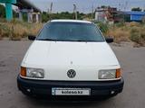 Volkswagen Passat 1991 годаfor1 350 000 тг. в Алматы – фото 2