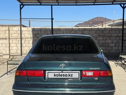 Toyota Camry 1997 года за 3 500 000 тг. в Жанаозен – фото 5