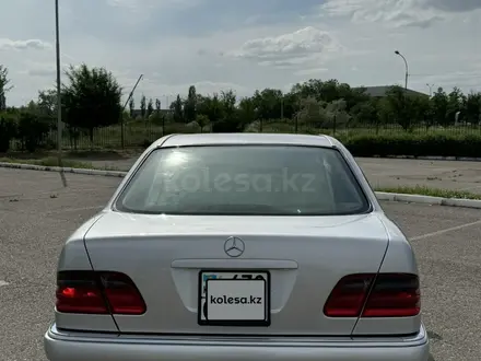 Mercedes-Benz E 430 1998 года за 4 500 000 тг. в Тараз – фото 7