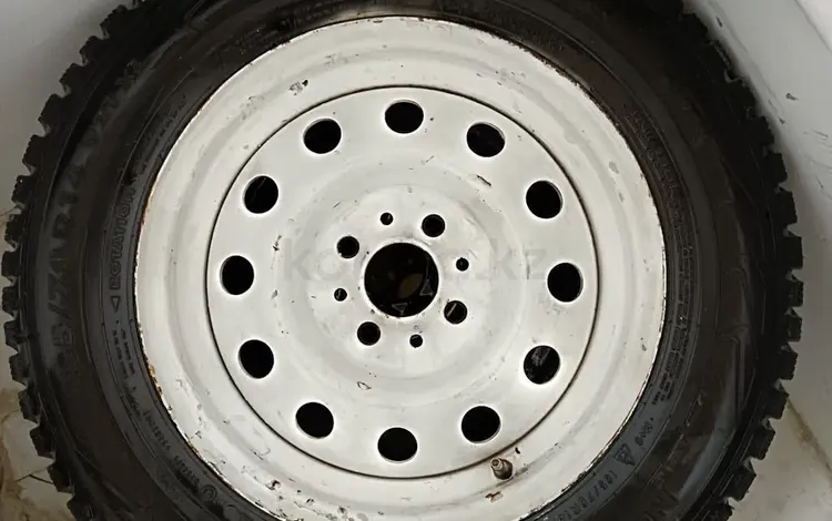 Шины С диском за 10 000 тг. в Атырау