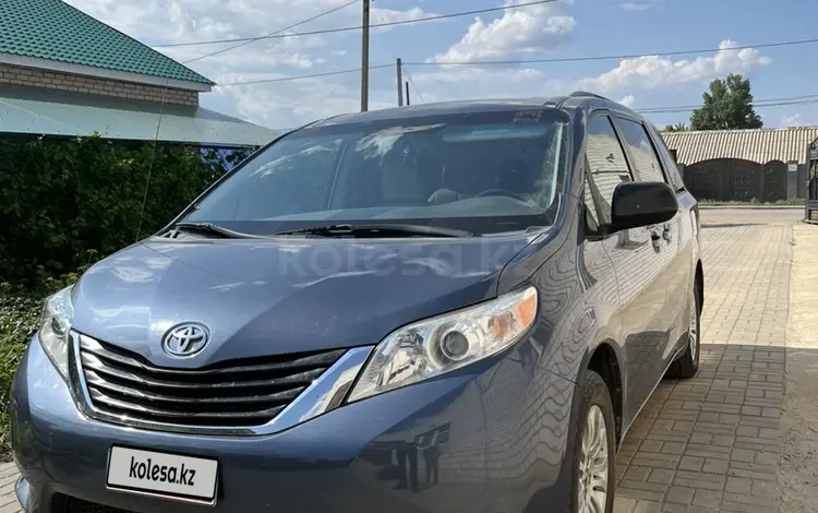 Toyota Sienna 2014 годаүшін8 800 000 тг. в Актобе