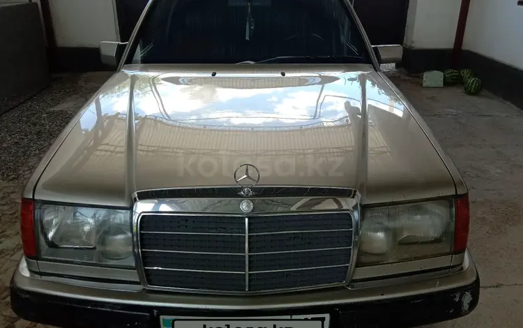 Mercedes-Benz E 200 1991 годаfor1 500 000 тг. в Туркестан