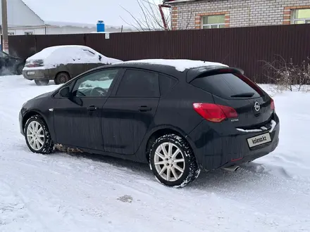 Opel Astra 2011 года за 2 500 000 тг. в Уральск – фото 5