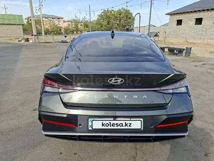 Hyundai Elantra 2024 года за 8 000 000 тг. в Шымкент – фото 5