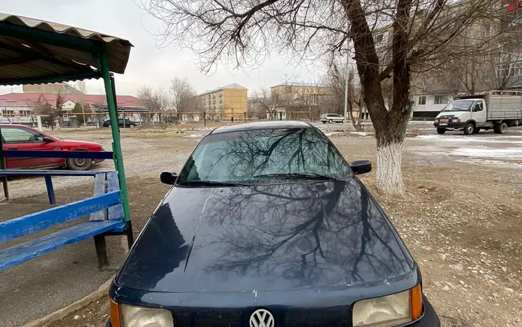 Volkswagen Passat 1992 годаfor850 000 тг. в Тараз