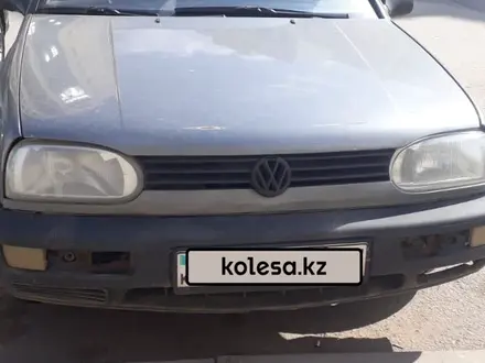 Volkswagen Golf 1993 года за 550 000 тг. в Астана – фото 2