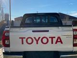 Toyota Hilux 2023 года за 21 500 000 тг. в Кульсары – фото 3