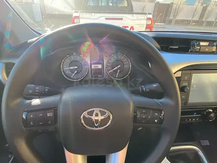 Toyota Hilux 2023 года за 21 500 000 тг. в Кульсары – фото 9