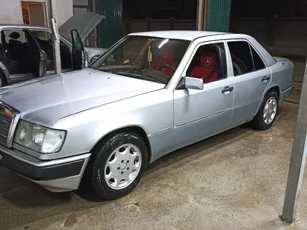 Mercedes-Benz E 230 1992 года за 1 600 000 тг. в Шымкент – фото 8