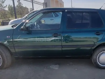 Volkswagen Golf 1995 года за 1 600 000 тг. в Кокшетау – фото 4