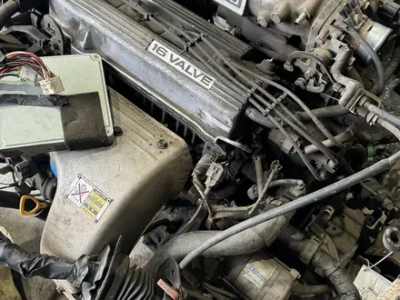 Двигатель 5S трамблер 2.2л бензин Toyota Camry 10, Камри 10 за 10 000 тг. в Астана – фото 3