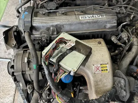 Двигатель 5S трамблер 2.2л бензин Toyota Camry 10, Камри 10 за 10 000 тг. в Астана – фото 2