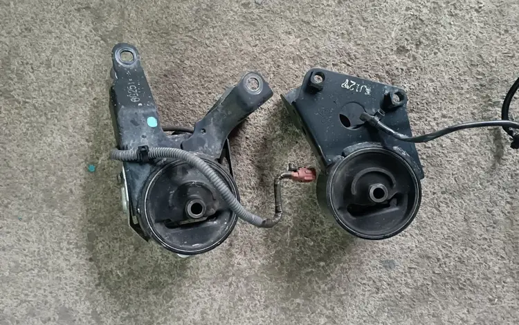 Подушки на Ниссан Мурано объем 3, 5л за 15 000 тг. в Алматы