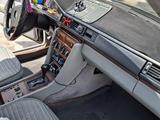 Mercedes-Benz E 260 1992 годаүшін2 000 000 тг. в Караганда – фото 4