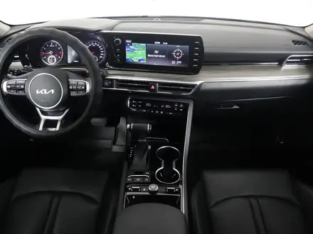 Kia K5 2022 года за 11 580 000 тг. в Астана – фото 16