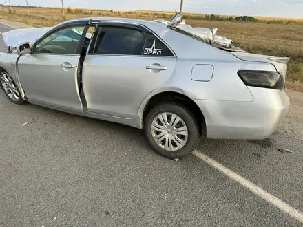 Toyota Camry 2009 года за 1 900 000 тг. в Актобе – фото 4