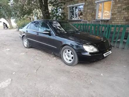 Mercedes-Benz S 320 1999 года за 3 800 000 тг. в Караганда – фото 4