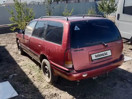 Nissan Primera 1995 года за 400 000 тг. в Атырау – фото 2