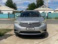 Toyota Highlander 2013 года за 8 000 000 тг. в Атырау