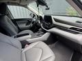 Toyota Highlander 2022 года за 24 950 000 тг. в Алматы – фото 2