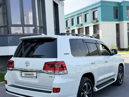 Toyota Land Cruiser 2021 года за 48 000 000 тг. в Алматы – фото 4