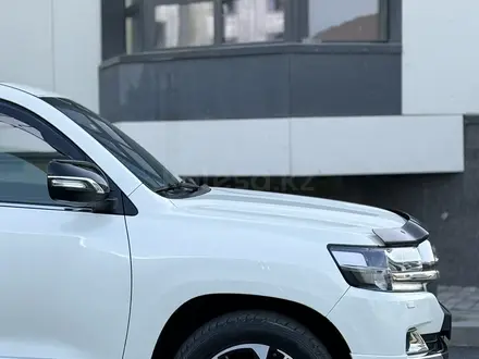 Toyota Land Cruiser 2021 года за 48 000 000 тг. в Алматы – фото 8