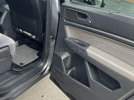 Volkswagen Teramont 2021 года за 27 000 000 тг. в Астана – фото 9
