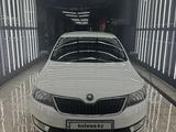 Skoda Rapid 2014 года за 3 500 000 тг. в Караганда – фото 2