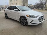 Hyundai Elantra 2016 года за 8 000 000 тг. в Жанаозен – фото 4