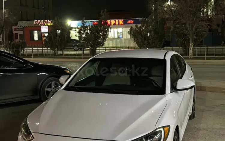 Hyundai Elantra 2016 года за 8 000 000 тг. в Жанаозен