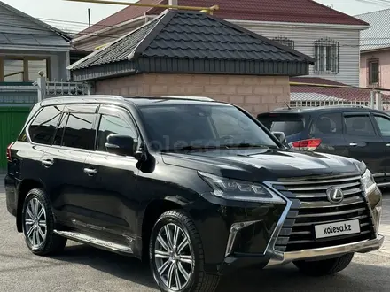 Lexus LX 570 2016 года за 43 000 000 тг. в Алматы