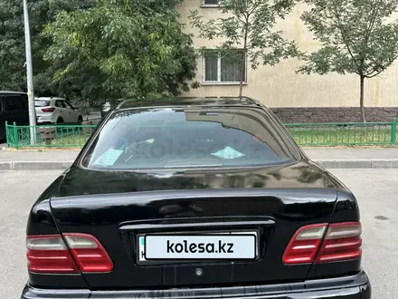 Mercedes-Benz E 280 2001 года за 3 200 000 тг. в Алматы – фото 28